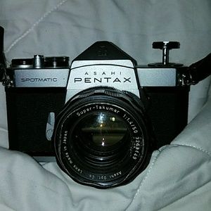 Vintage Camera ( as is) without case FIRM PRICING!